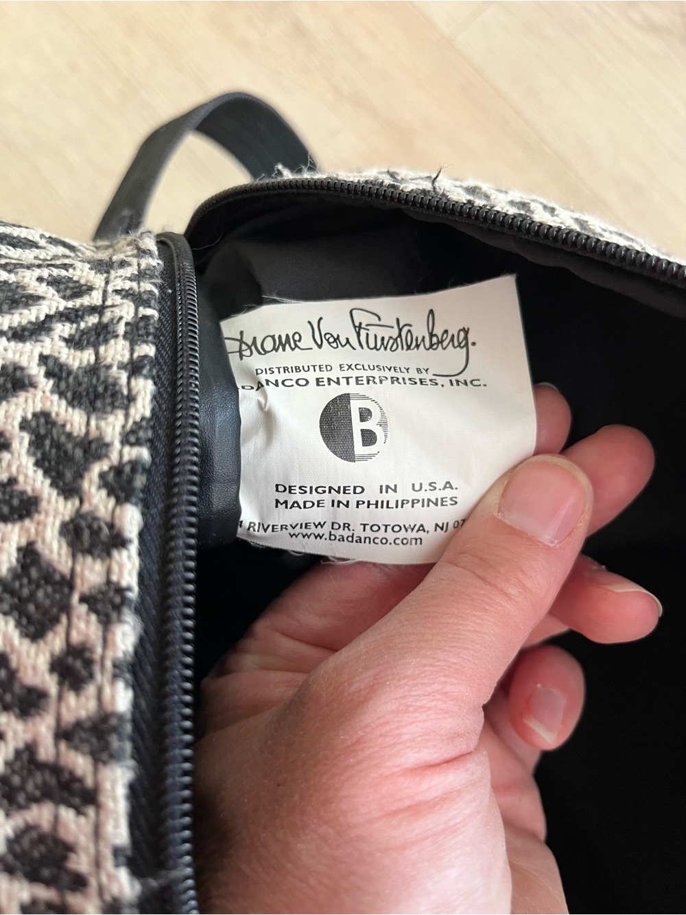 Diane von Furstenberg (DVF) Madagascar Collection Animal Print Weekender - Picture 9 of 10